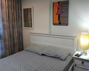 One bedroom and One bathroom features all furniture in Sukhumvit area