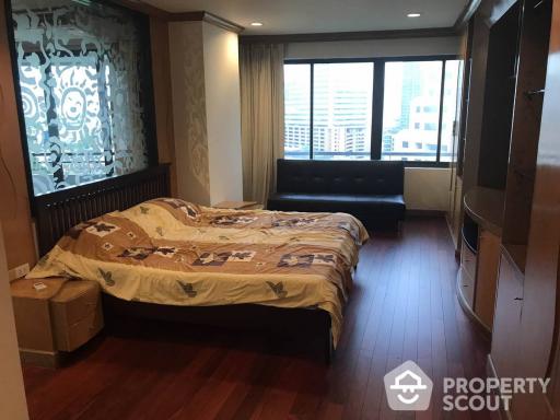 3-BR Condo at Moon Tower Condominium near BTS Thong Lor (ID 514527)