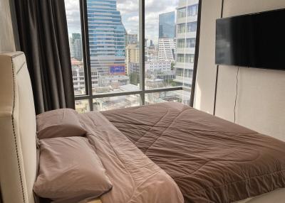 Ashton Silom is the high-rise condominium has 48 storey and Located on Silom Road