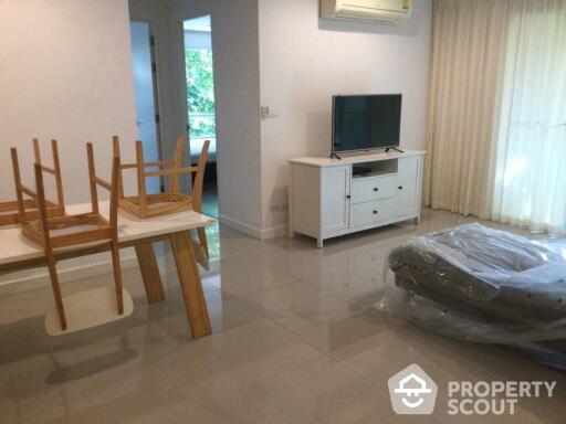 2-BR Condo at The Silk Phaholyothin 3 Condominium near BTS Sanam Pao