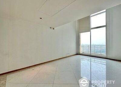 2-BR Condo at The Empire Place near BTS Chong Nonsi