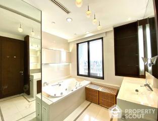 3-BR Penthouse at Icon 3 Condominium near BTS Thong Lor