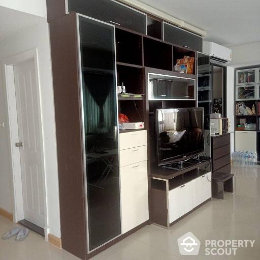 2-BR Condo at Supalai Premier Place Asok near MRT Phetchaburi