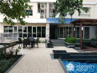 1-BR Condo at Condo One X Sukhumvit 26 near BTS Phrom Phong