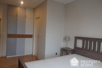 2-BR Condo at Villa Asoke near MRT Phetchaburi