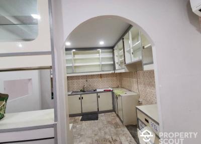 3-BR Townhouse at Baan Prommit Villa near BTS Phrom Phong (ID 513925)