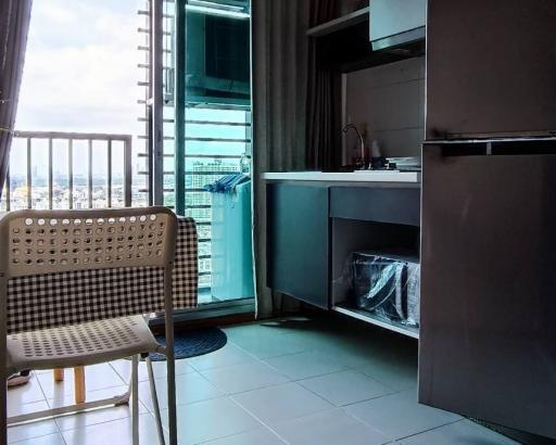 Condo in the great area of Sukhumvit. Just 5 minutes from BTS Onnut