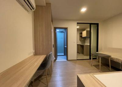 The Muve Ram 22, fully furnished condo near MRT Ramkhamhaeng 12.