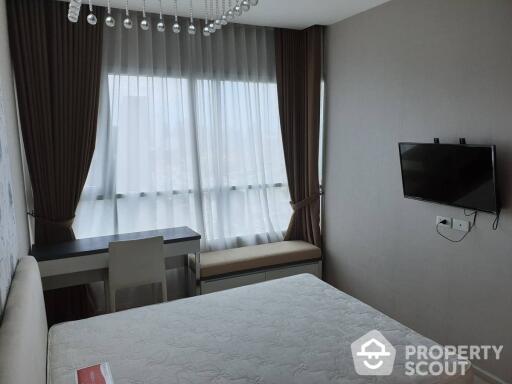 2-BR Condo at Life Ratchadapisek near MRT Huai Khwang