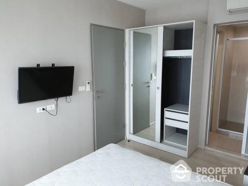 2-BR Condo at Life Ratchadapisek near MRT Huai Khwang