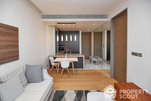 1-BR Condo at Saladaeng One near MRT Si Lom