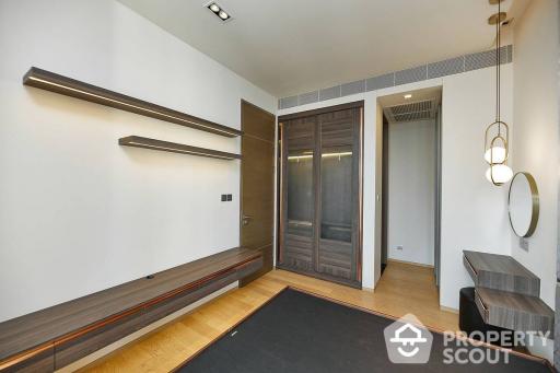 1-BR Condo at Saladaeng One near MRT Si Lom