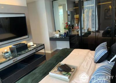 2-BR Condo at Nara 9 Sathorn-Narathiwas near BTS Chong Nonsi (ID 514462)