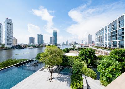 Super Luxury condominium with 73 floors above the Chao Phraya River.