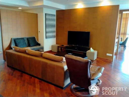 3-BR Condo at Nusasiri Grand Condominium near BTS Ekkamai