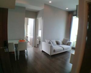 Luxury condo 0m to MRT near SWU