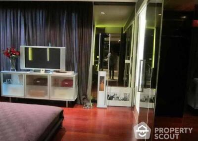 2-BR Condo at Manhattan Chidlom near BTS Chit Lom (ID 515627)