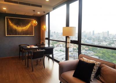 Excellently located in the great location so it is an easy access to BTS Phrakanong station.