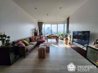 2-BR Condo at 185 Rajadamri near BTS Ratchadamri