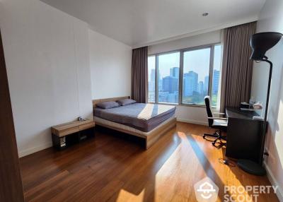 2-BR Condo at 185 Rajadamri near BTS Ratchadamri