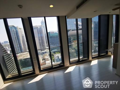 2-BR Condo at Noble Ploenchit near BTS Phloen Chit