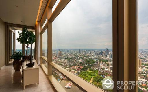 2-BR Condo at Four Seasons Private Residences Bangkok near BTS Saphan Taksin