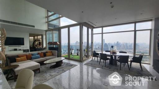 3-BR Condo at Four Seasons Private Residences Bangkok near BTS Saphan Taksin