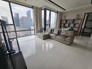 The Bangkok Thonglor, the super-luxury condo for the exclusive relaxing lifestyle.