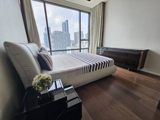 The Bangkok Thonglor, the super-luxury condo for the exclusive relaxing lifestyle.