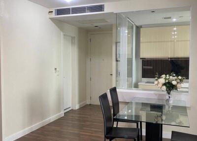 2-BR Condo at The Room Sukhumvit 62 near BTS Punnawithi