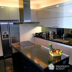 3-BR Condo at Le Raffine Jambu Dvipa Sukhumvit 39 Condominium near BTS Phrom Phong