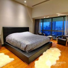 3-BR Condo at Le Raffine Jambu Dvipa Sukhumvit 39 Condominium near BTS Phrom Phong