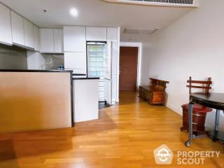 1-BR Condo at Urbana Sathorn Condominium near BTS Sala Daeng