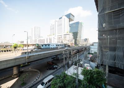 THE LINE Asoke-Ratchada, Perfect space and location with 360 degree facility