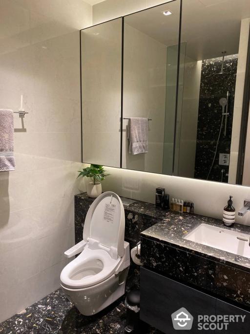 1-BR Condo at Beatniq Sukhumvit 32 near BTS Thong Lor