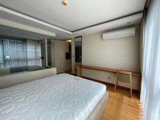 This standard furnishing 1 bedroom and 1 bathroom with nice view