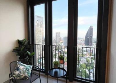 1-BR Condo at Beatniq Sukhumvit 32 near BTS Thong Lor