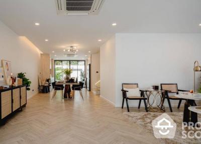 3-BR Townhouse near BTS Phrom Phong