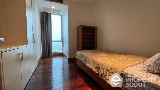 2-BR Condo at Ascott Sathorn near BTS Chong Nonsi