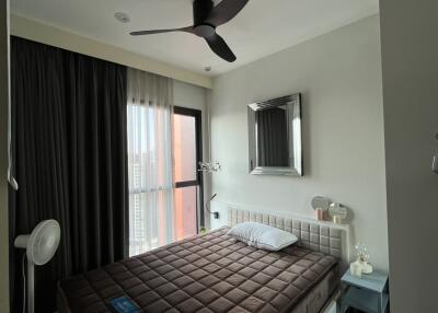 WYNE by Sansiri, the corner condo for rent is situated in Sukhumvit area