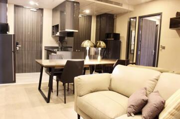 Luxury condo near MRT Sukhumvit with a few steps