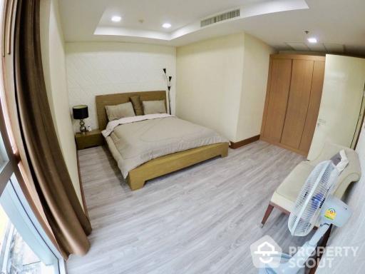 3-BR Condo at Nusasiri Grand Condominium near BTS Ekkamai