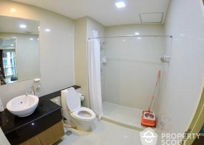 3-BR Condo at Nusasiri Grand Condominium near BTS Ekkamai