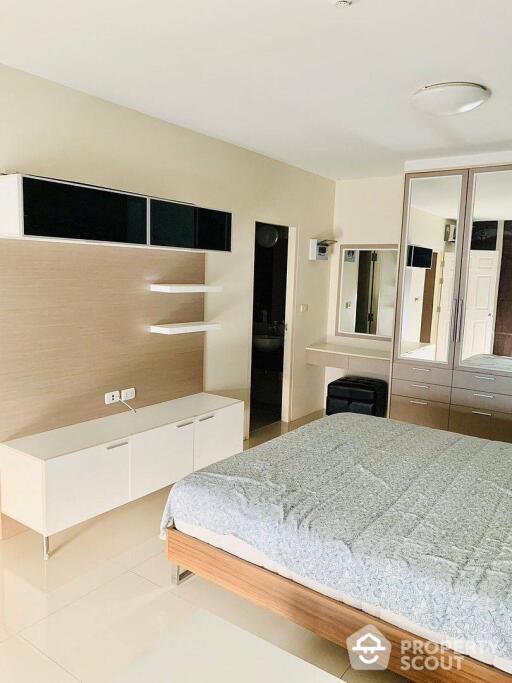 2-BR Condo at Garden Asoke-Rama 9 near MRT Phetchaburi