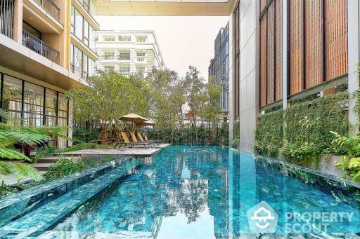 2-BR Condo at Klass Sarasin Rajdamri near BTS Ratchadamri