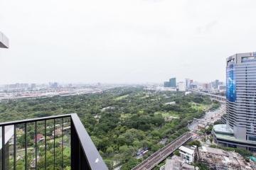 JJ parkview condo near BTS, MRT