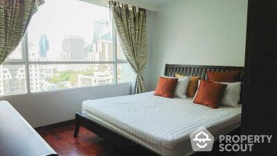 2-BR Condo at Urbana Langsuan Condominium near BTS Ratchadamri