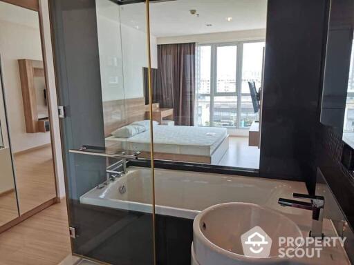 2-BR Condo at Rhythm Sukhumvit 50 near BTS On Nut