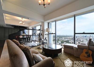 4-BR Condo at The Met Sathorn near BTS Chong Nonsi