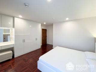 3-BR Condo at Richmond Palace Condominium near BTS Phrom Phong (ID 513680)